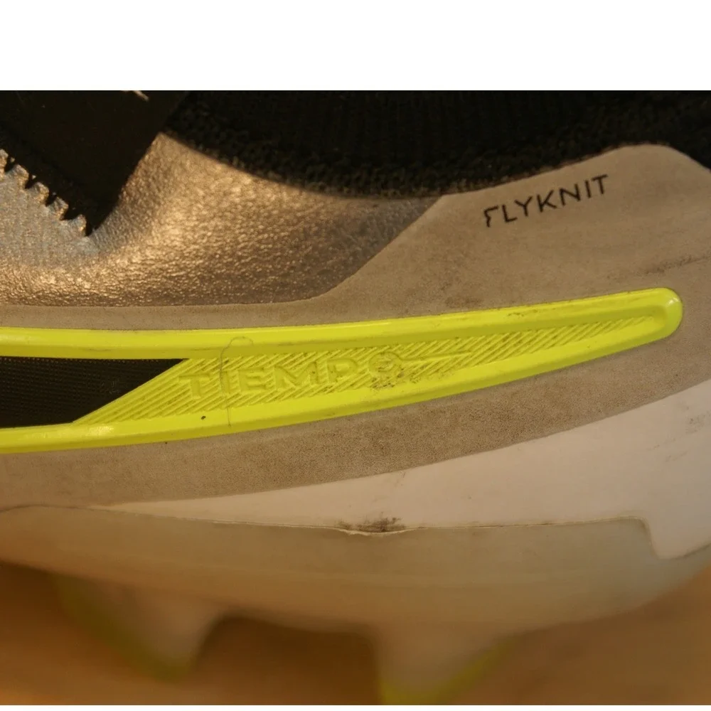 Nike Tiempo Legend 10 Elite FG Soccer Cleats Silver Volt DV4328-001 Mens 8.5 - Picture 5 of 16